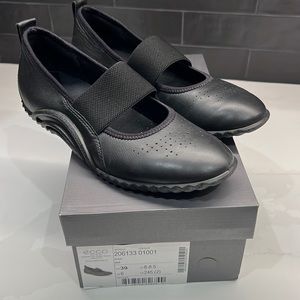 ECCO Vibration Black Womens shoes  EU39 US 8-8.5